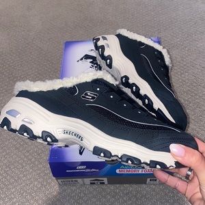 Skechers Black and White Women's Shoes